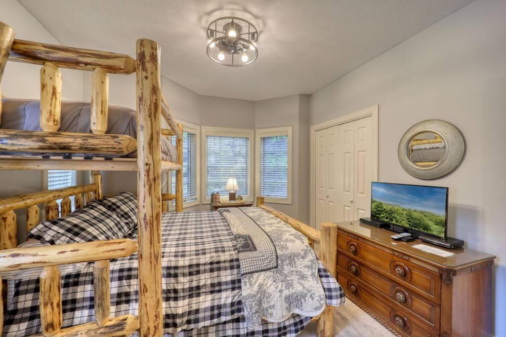 Bucket List Views Sugar Mountain Private Condo - 2Bed, 2Bath, Sleeps 6, Panoramic Views Of Mountains From Large Deck, Short Drive To Shopping, Restaurants, Cafes & Banner Elk Town Exteriér fotografie